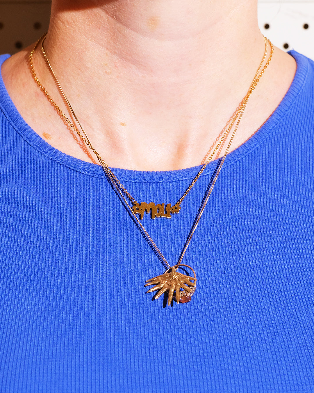 Mole - Gold Nameplate Necklace